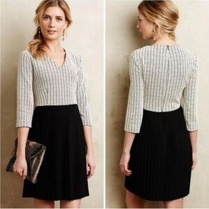 GANNI for Anthropologie textured pleated Black/Cream V-neck dress Large